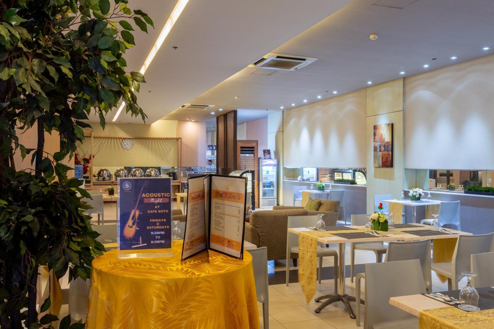 La Breza Hotel Quezón by Eksteriør bilde