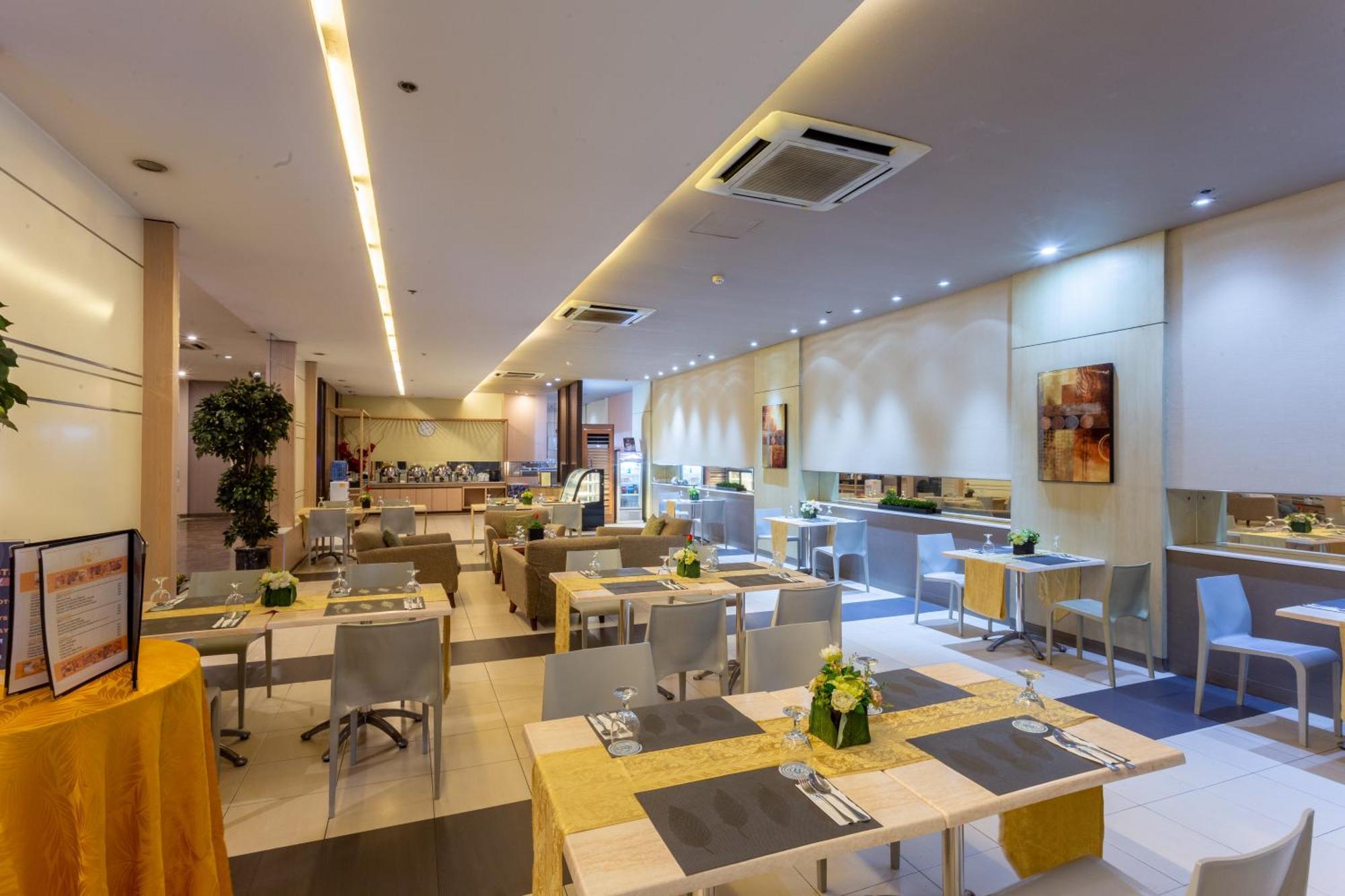 La Breza Hotel Quezón by Eksteriør bilde