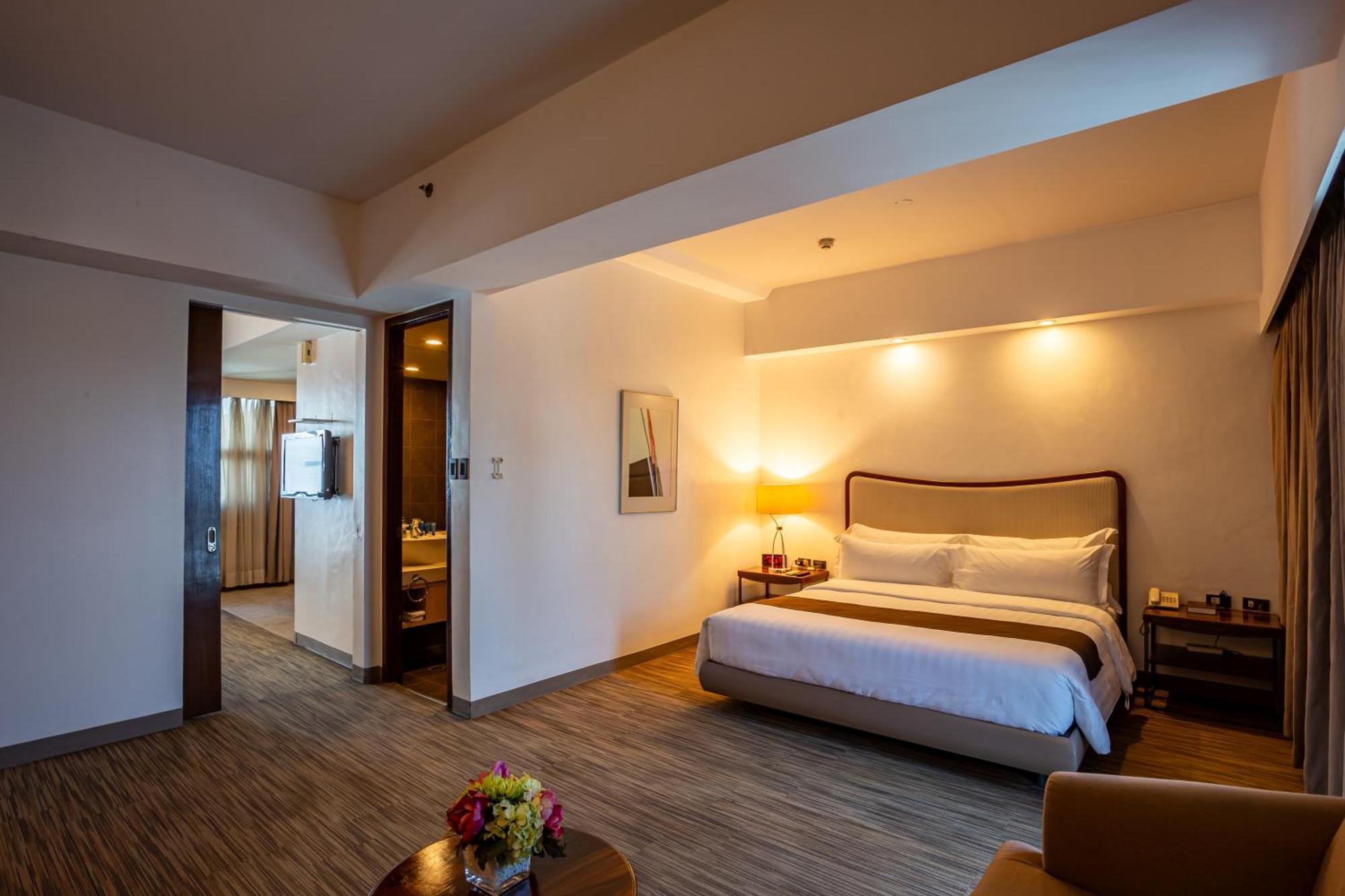 La Breza Hotel Quezón by Eksteriør bilde