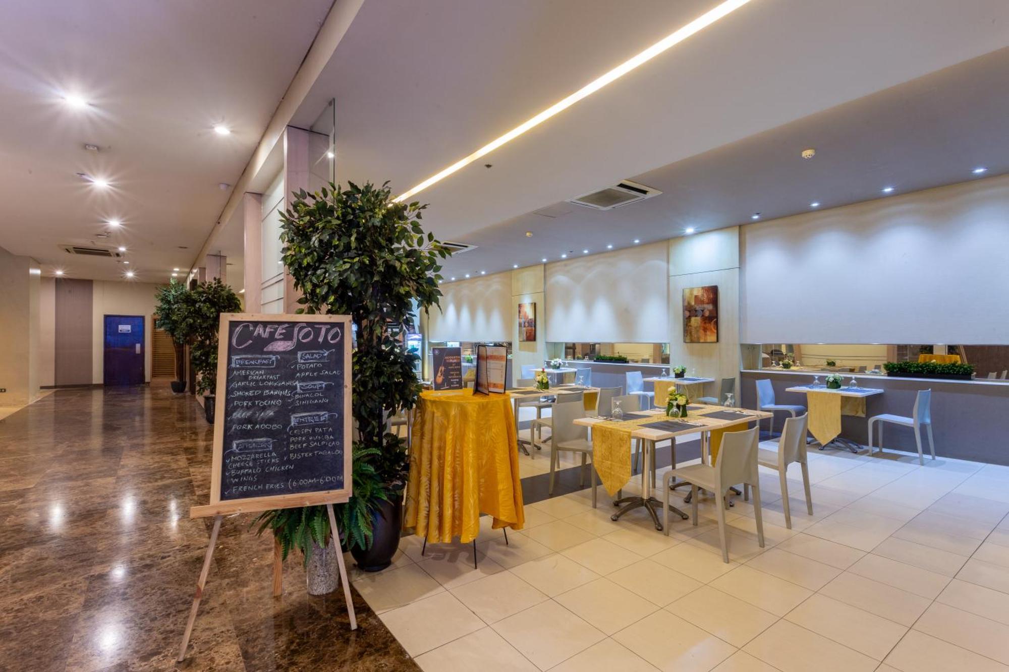La Breza Hotel Quezón by Eksteriør bilde